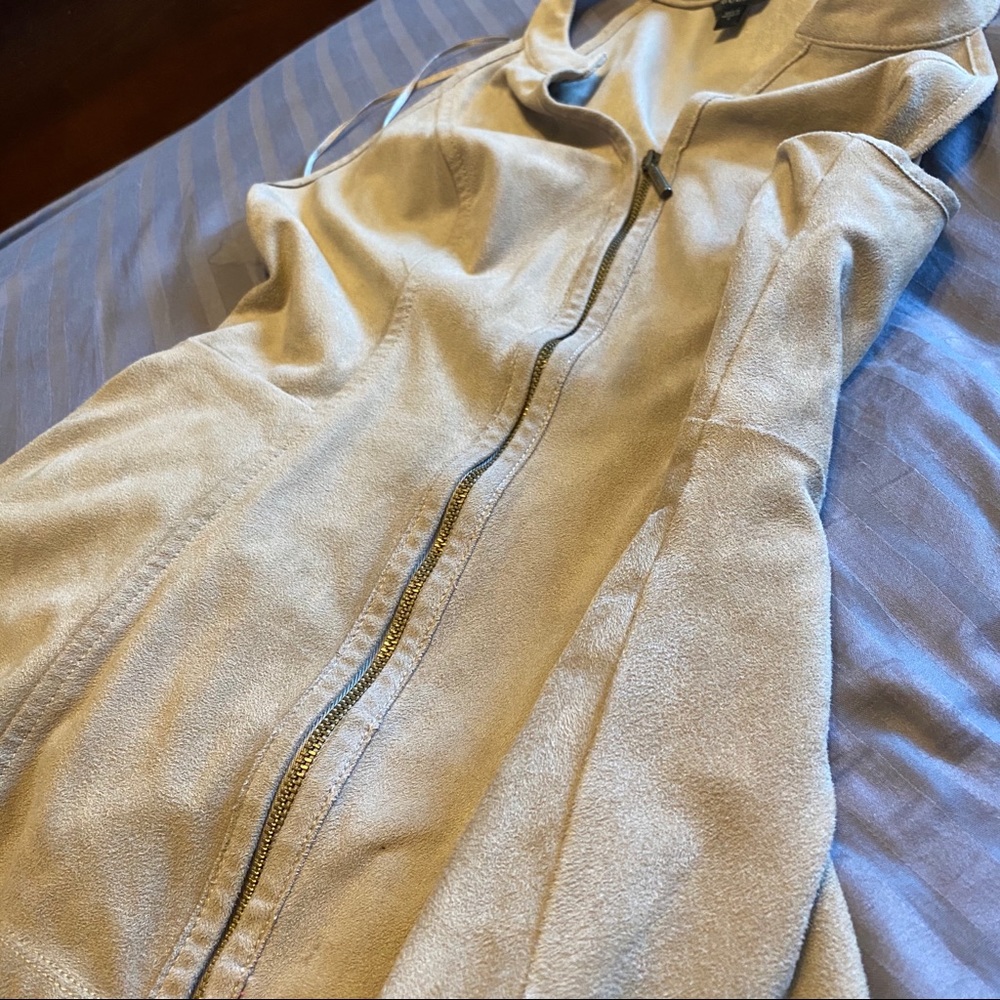 Guess shirt - Picture 6 of 8